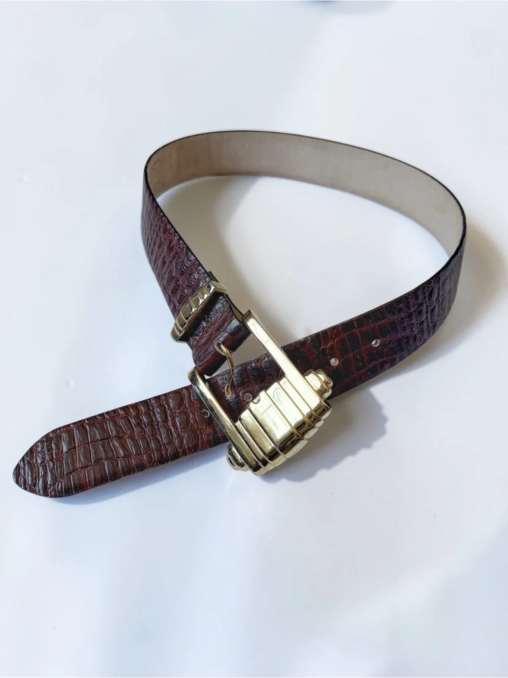 The Ritz Collection Croc-Embossed Leather Brown Belt Art Deco Gold Buckle XS